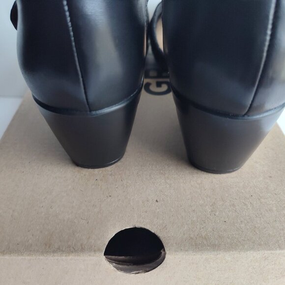 Ladies SZ 7-1/2 M Clarks Collection Black Leather Emily Daisy Pump - Picture 5 of 8